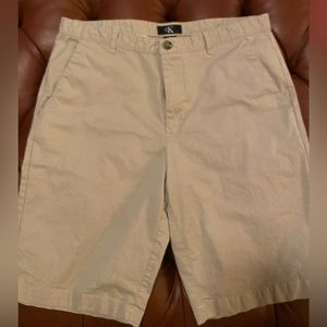 Men’s Calvin Klein shorts size 32